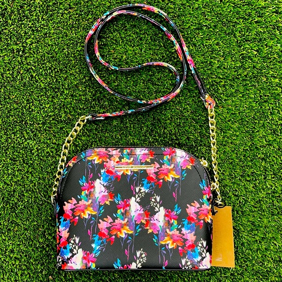 Steve Madden Handbags - NWT Steve MaddenSatchel | Crossbody Bag